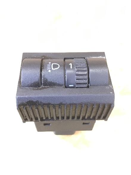 Schalter für Leuchtweitenregelung VW Transporter T5 Kasten 7H0941333