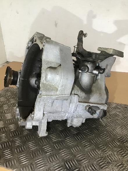 Schaltgetriebe VW Golf V (1K) 0AF300041B