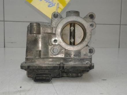 Drosselklappenstutzen RENAULT Clio III (BR0/1, CR0/1) 8200578645