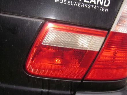 Rückfahrleuchte Rückleuchte rechts innen Kratzer siehe Foto BMW 3 TOURING (E46) 318D 85 KW 63218368760