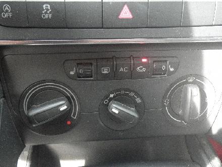 Bedienelement für Klimaanlage AUDI A3 Sportback (8P) 8P0820047E