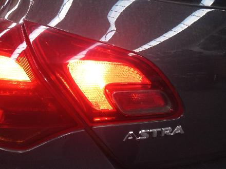 Rückleuchte innen links Opel Astra J (P10)