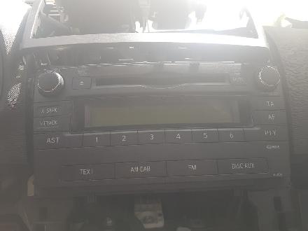 Radio Toyota Avensis Stufenheck (T27)