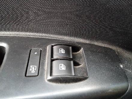 Schalter für Fensterheber links vorne Opel Combo Kasten/Kombi (X12)