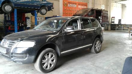 Zentralverriegelungspumpe VW Touareg I (7L) 7L6827425