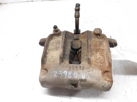 Bremssattel links vorne Nissan Terrano II (R20) 410100F002