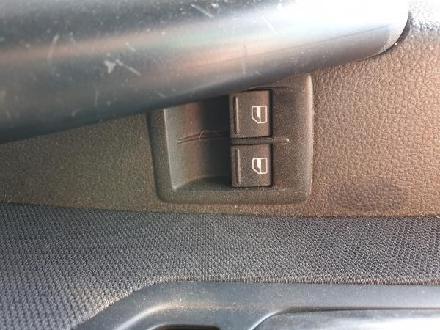 Schalter für Fensterheber links vorne VW Scirocco III (13)