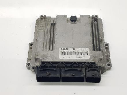 Steuergerät Motor Renault Trafic III Kasten () 237103888R