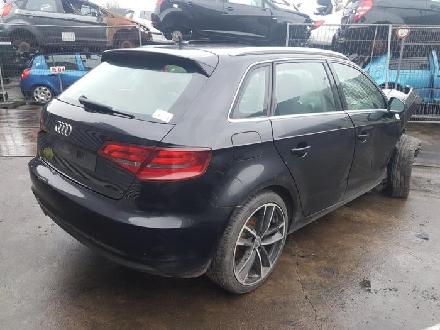 Tür rechts AUDI A3 Sportback (8V) 8V4833052E