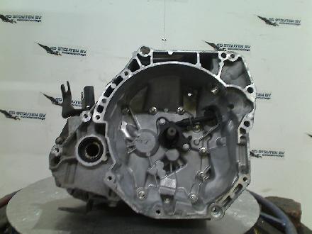 Getriebe Manuell 8200276017 Nissan Micra (K13) Schrägheck 1.2 12V (HR12DE) 2011