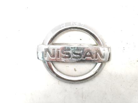 Emblem Nissan Almera Tino (V10) 62890BU700