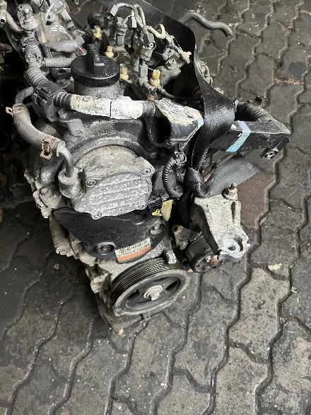 Motor ohne Anbauteile (Diesel) Toyota Auris (E18)