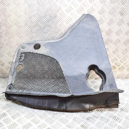 Grill Windlauf Mercedes-Benz E-Klasse Kombi (S213) A2138300100