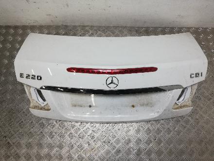 Heckklappe geschlossen Mercedes-Benz E-Klasse Coupe (C207)