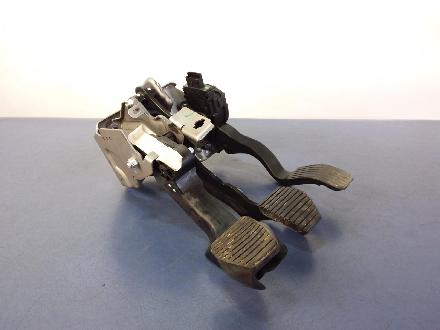 Fahrpedal Peugeot 2008 () 9682171580