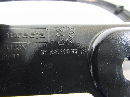 Verkleidung Armaturenbrett Peugeot 208 I (CA, CC) 9673830077tr