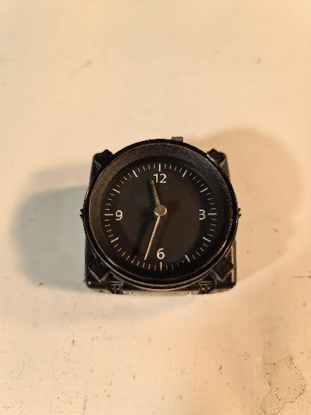 Uhr VW Passat B8 (3G) 3G0919204C