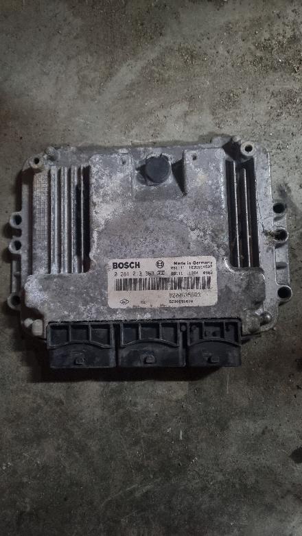 Steuergerät Motor Renault Master II Kasten () 0281013363