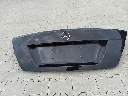 Heckklappe geschlossen Mercedes-Benz C-Klasse (W204)