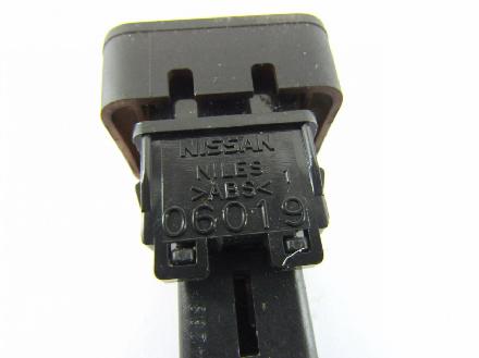 Schalter für Warnblinker Nissan Note (E11) NILES