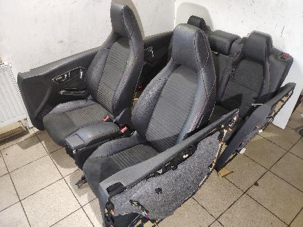 Sitzgarnitur komplett Leder geteilt Mercedes-Benz CLA Coupe (C117) A1669006007