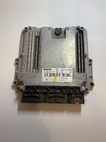 Steuergerät Motor Renault Master III Kasten (FV) 0281017977