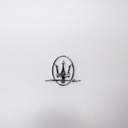 Emblem Maserati Ghibli III ()