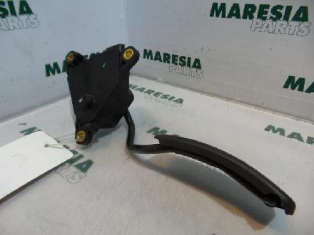 8200153270 Sensor für Drosselklappenstellung RENAULT Megane II Grandtour (M) P52