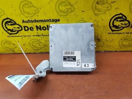 Steuergerät Motor TOYOTA Avensis Verso (M2) 8966144300