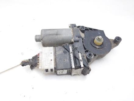 Fensterhebermotor Rechts Hinten 0130821732 Skoda Octavia (1U2) Schrägheck 1.9 TDi 100 (AXR)