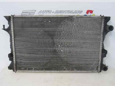 Radiator 8200033729A Renault (BJ0) 3.0 dCi Diesel (P9X)