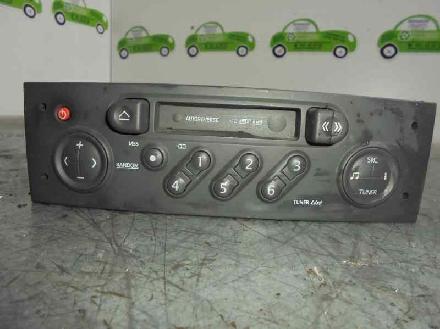 Radio 8200256140 Renault Megane II Grandtour (KM) Kombi 1.9 dCi 120 (F9Q-B800)