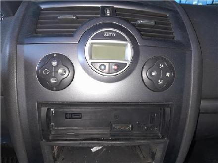 Bedienung Klimaanlage R:8200413906 Renault Megane II (BM/CM) Schrägheck 1.5 dCi 105 (K9K-732) 2006