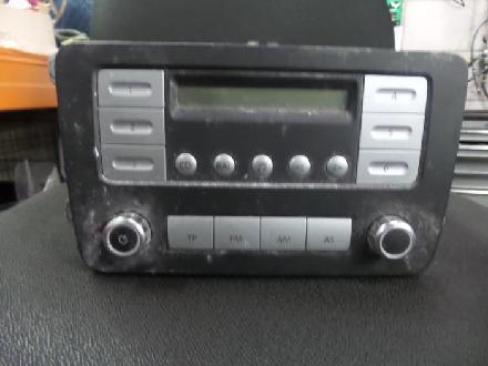 1K0035153F CD-Radio VW Caddy III Kasten/Großraumlimousine (2KA)